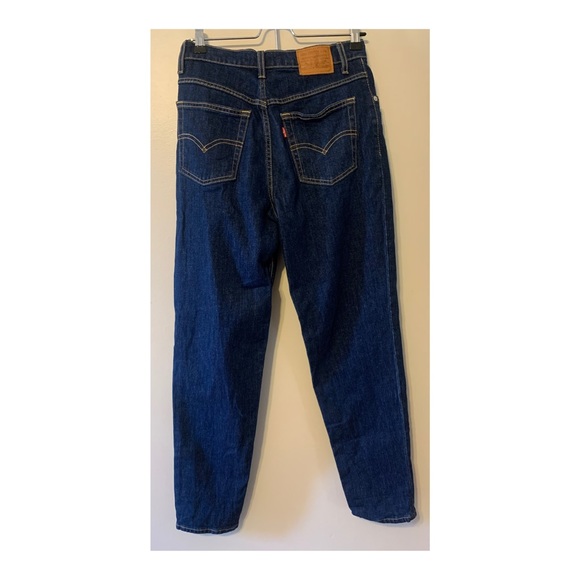 Levi’s Premium High-Rise Mom Jeans - Picture 3 of 3